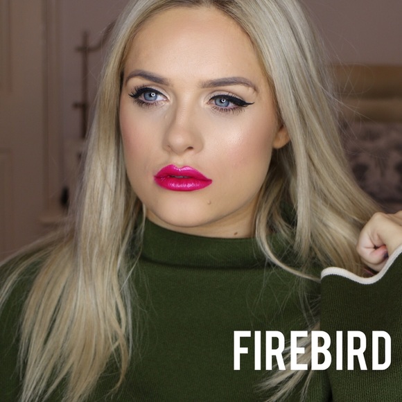 Urban Decay x Gwen Stefani Lip Pencil - Picture 10 of 10